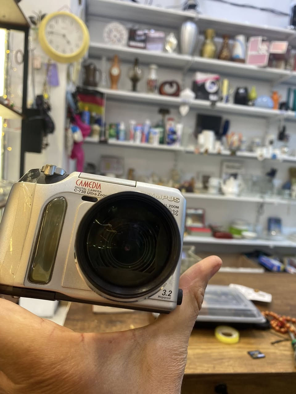 كاميرا اومبس شغاله 
مكان الباتري مكسور  مربوط براغي

سعر 25 مع التوصيل


**إذا كنت صاحب هذا الإعلان وتريد حذفه لأي سبب، رجاءا أرسل رسالة إلى الدعم الفني**