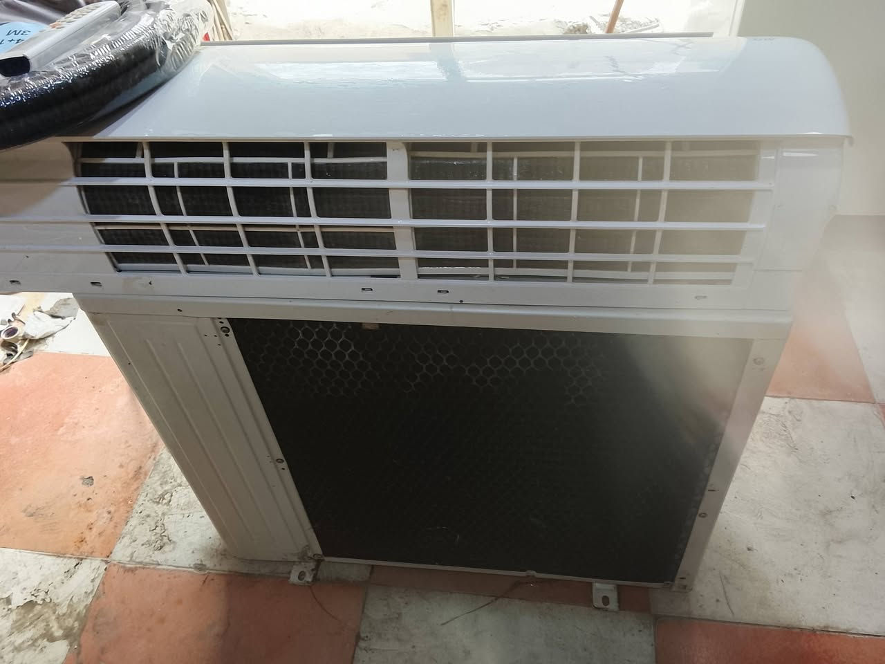 طن ونص أخو الجديد ستخدام ثلاث شهر سعر 375 اتصل ***********
