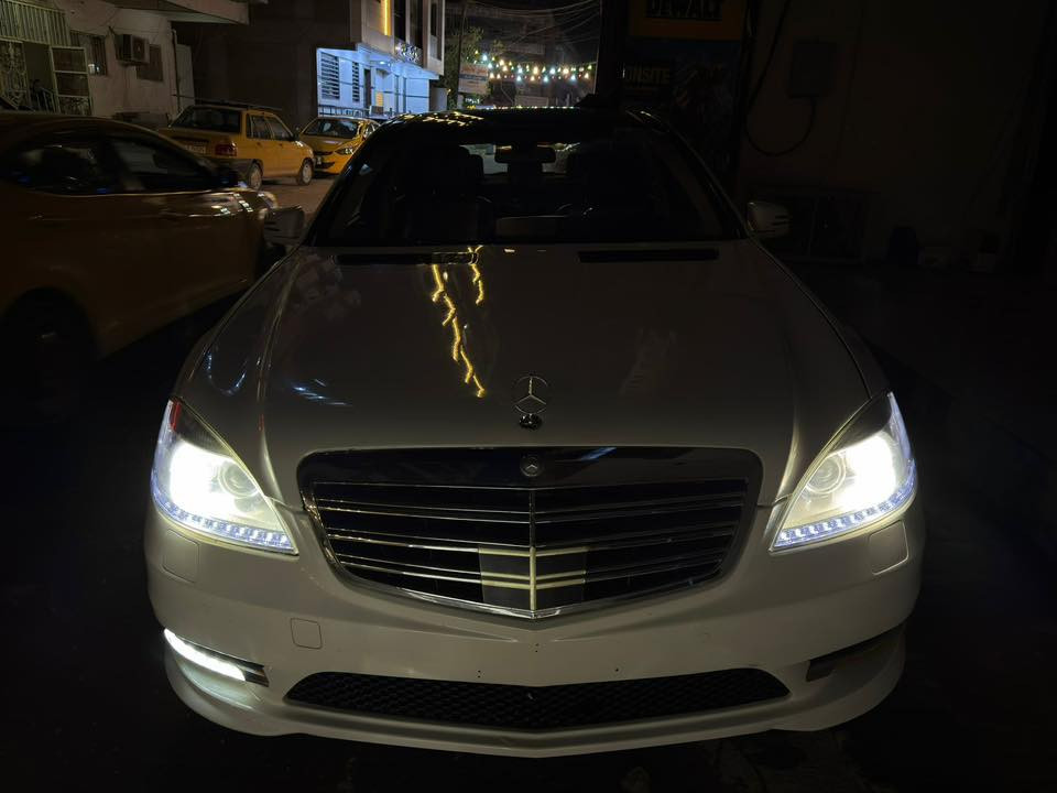 ب90 ادوات s550  فول مواصفات ماشية 180 الف سيارة جاهزه مابيها نقص صدر تخم تاير تدفئة تبريد جوبلسات شفط كلشي 
***********
المكان بغداد الكراده
