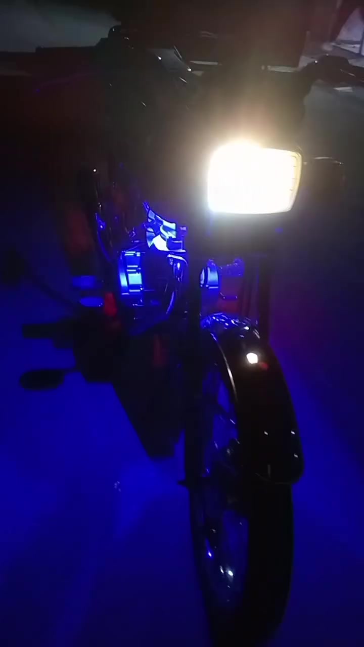 دراجه نامه للبيع موديل 25
700 وبها مجال شيء قليل
حله مهناويه سدت الهنديه
 رقمي ***********
