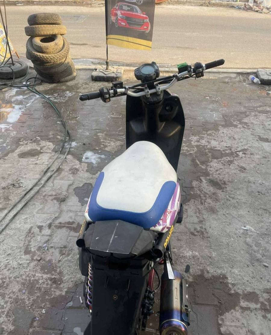 سلام عليكم دراجة جبلي للبيع كفالة عامة بيهة تزويد صدر رياضي دبلات ياضي صالنصة رياضي دراجة والله متوازي على بيعتهة عنوان بغداد  سعر 650 /*********** تصل على لرقم وبيك خير ودلل
