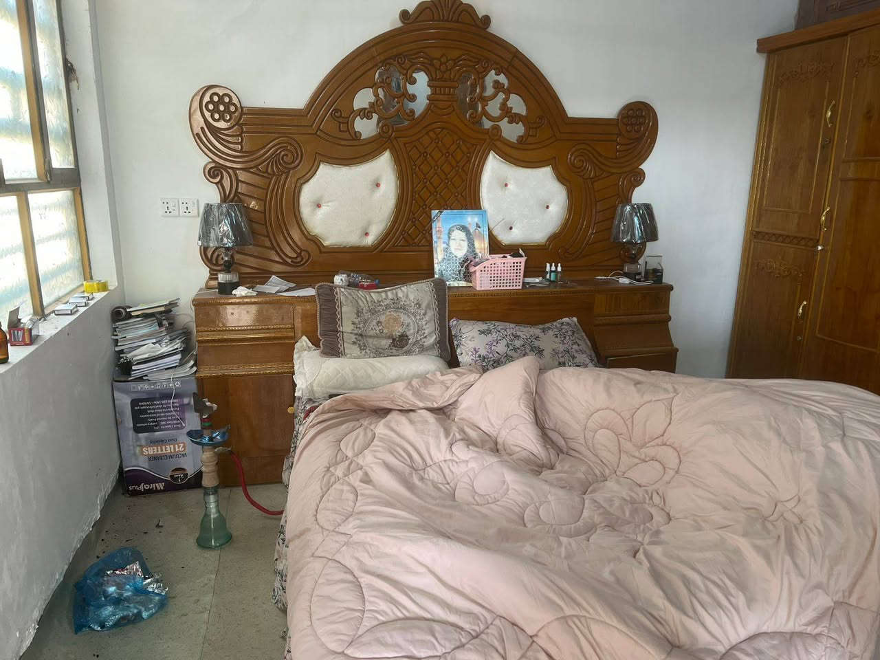 غرفة النوم للبيع مستعمله شهرين فقط السعر ٦٠٠
وتساب ***********
