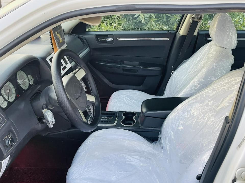 السلام عليكم للبيع  او الامراوس حسب القناعة السعر ١١٥ وبية مجال اوباما  موديل ٢٠٠٨ صبغ حزام جاهز للاخير رقم دولي وهزه جديدة اسليمانية تحويل مباشر مكان السيارة صلاح الدين ناحية الاسحاقي ***********
