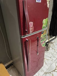 ‏ثلاجة للبيع السعر 150 شرط الفحص رقم الاتصال 07713271387￼￼