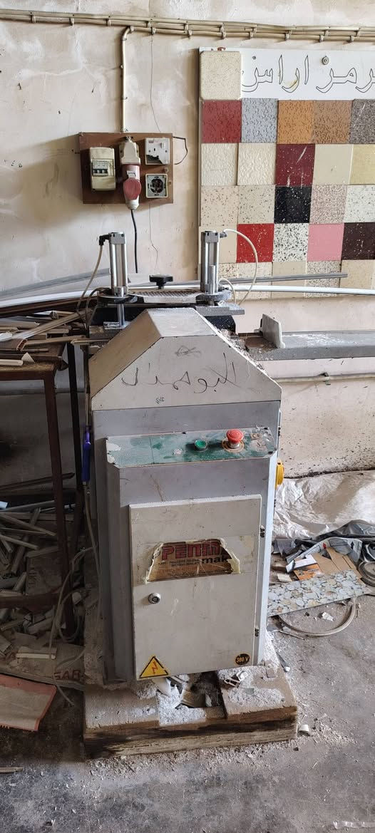 السلام عليكم معمل pvc وكاونترات المنيوم متكامل للبيع
5 مكائن pvc ثري فيز ماركه penmak درجه اولى ماطورات بدون لف بلادي
تشرح T دبل قالب يصعد وينزل
كبريسر حجم كبير بدون عيب
طبر وعواجه اركان و اولاده باب اول
كتر المنيوم يلماز بلادي بدون لف 
ميز عدد 2 حجم كبير شغل تفصال درجه اولى طابقين
مكان كركوك سعر كامل 60ورقه بي مجال
***********
