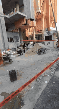 سلام علايكم ورحمه الله وبركاته
ونج تصعيد كافه مواد البناء رمل حصو اسمنت ابلوك طابوك فرمستون زميج شتايكر جص بورك كلشي وكلاشي بسعار مناسبه للستفسار علئ الائرقام التاليه
‏‪***********‬‏
***********
***********
ونجات الطيبين 

بقيادت مرتضئ الجبوري
بقيادت مصطفئ الجبوري
