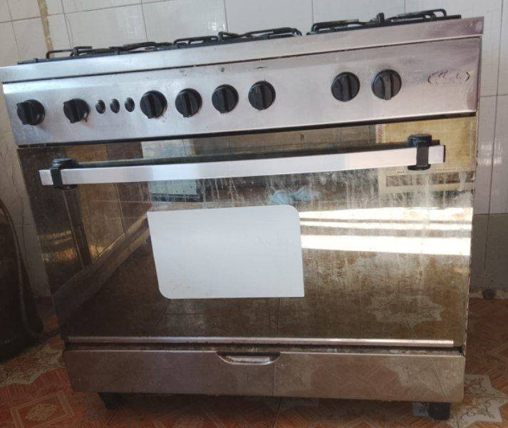 طباخ كيرازي وفرن للبيع بسعر مناسب جدا الي يريد يدخل على الخاص


**إذا كنت صاحب هذا الإعلان وتريد حذفه لأي سبب، رجاءا أرسل رسالة إلى الدعم الفني**