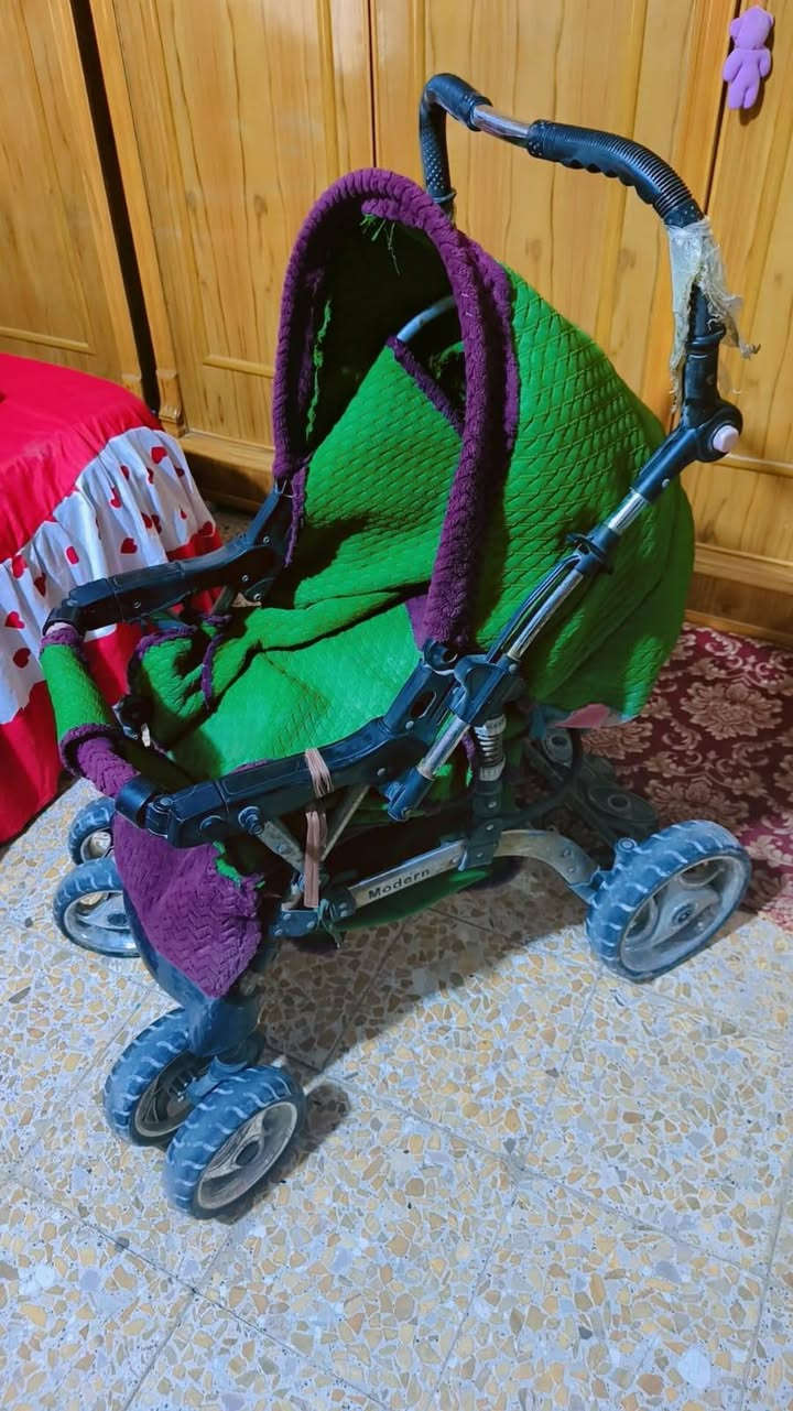سلام عليكم عربانه دبل نفرين تحمل اوزان ثقيله ب90وبيها مجال ***********

