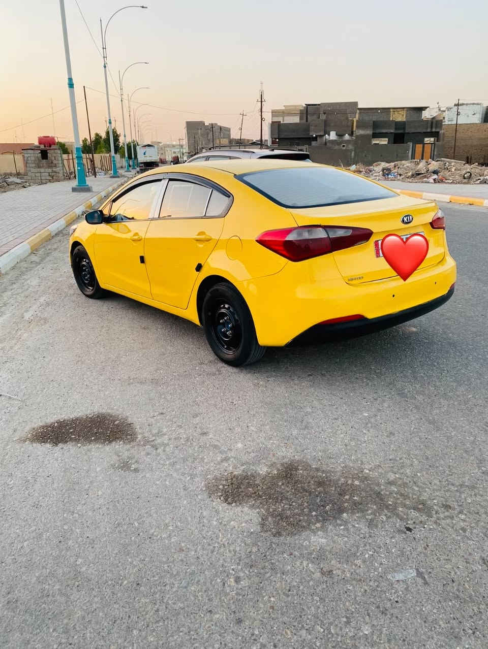 سلام عليكم سيراتو 16 خليجي 1600
رقم بغداد نكليزي بسمي كير مكينه حداديه تخم تاير خير من الله سياره جاهزه الخير بيه ضربه بل بك لايت والباقي كفاله مكان سماوه سعر 107 وبيه مجال بسيط الاستفسار ***********
