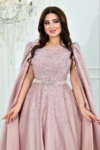 فساتين • هدية • عرض محدود