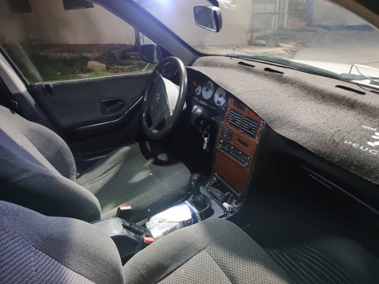 سلام عليكم بيجو بارص موديل 11 كلش حلوه مكينه كير تبريد صدر خير من الله بيها تلحيضات بصيطه السعر 45 بيها مجال للشراي *********** الموقع بغداد
