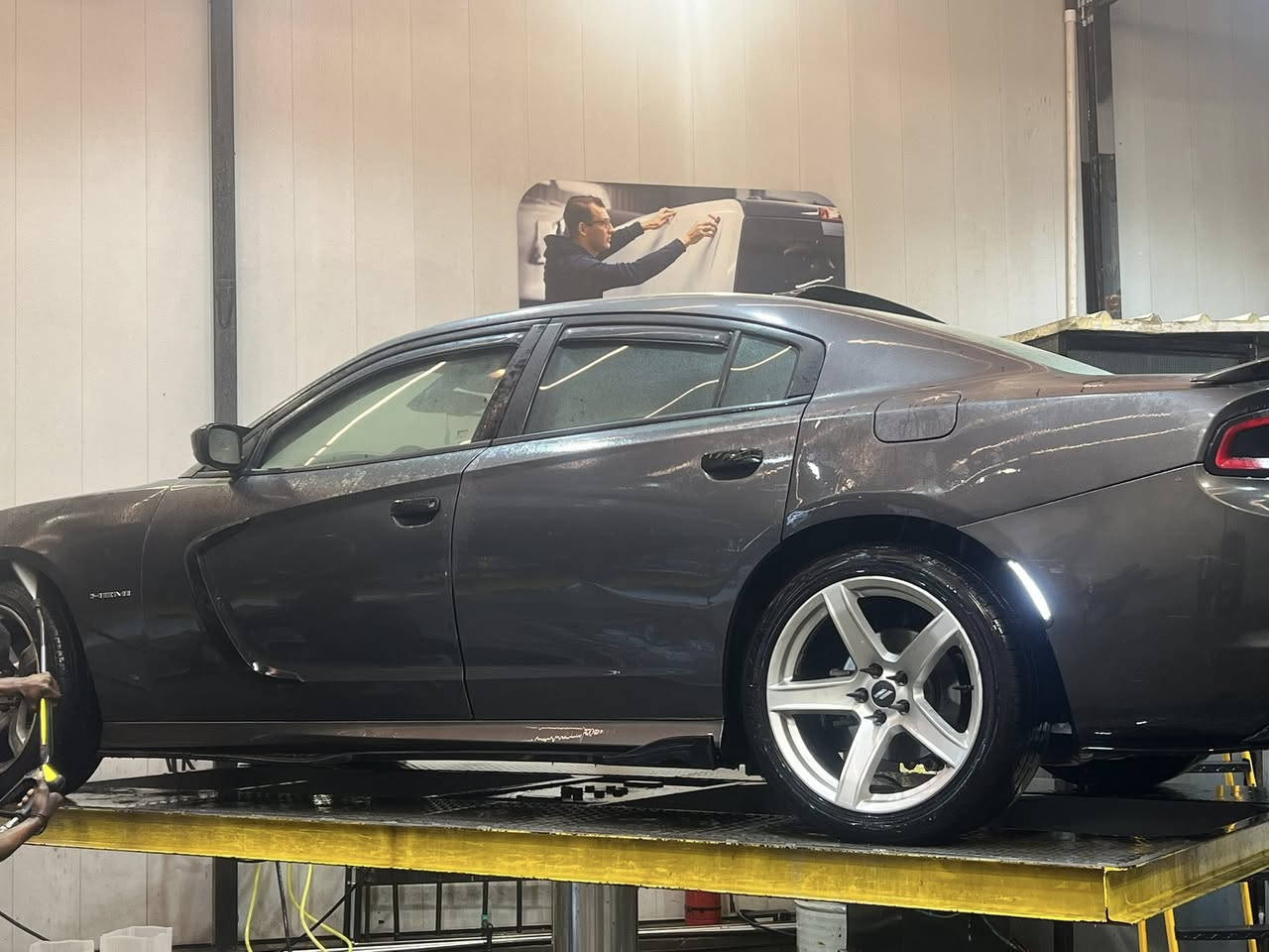 (((مراوس اوباما))) فقط
دودج جارجر موديل 2018 Rt 
ضرر جاملغات خلفية بدون حوض 
بجم كبس
كيو مكينة جاهز للاخير 
فول عدا رادار وفتحة 
سيارة بلادية عليها
اويل كاج كان 
تفريغ 
بطالة SRT مبدل 
ممشى 114mil
صدر امامي خلفي جديد 
ويل نجمة خسفة قوية 
كار بلي 
تدفئة تبريد كشنات 
ستيرن كهرباء تدفئة 
دكمة سبورت
سيارة مدامة بلكامل. 
اصل باسمي هزة وسنوية جديدة وتحويل صاني يوم ابصملك. 
كل نقص مابيها 
***********
