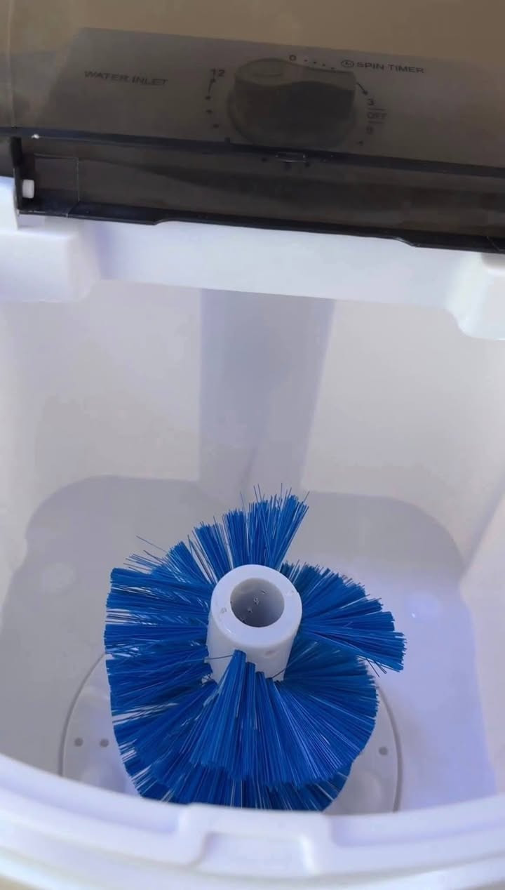 متوفر 🔥🔥من جديد
غسالة 3×1
الطاقة 300 واط
غسل احذية + ملابس اطفال+ تنشيف
سعة 4.5 كيلو 
تجي وياه فرشاة لتنظيف عميق للأحذية
 متوفر اكثر من قطعة كله جديد كارتون 
الي تفيده يتفضل خاص ويدلل ❤️❤️


**إذا كنت صاحب هذا الإعلان وتريد حذفه لأي سبب، رجاءا أرسل رسالة إلى الدعم الفني**