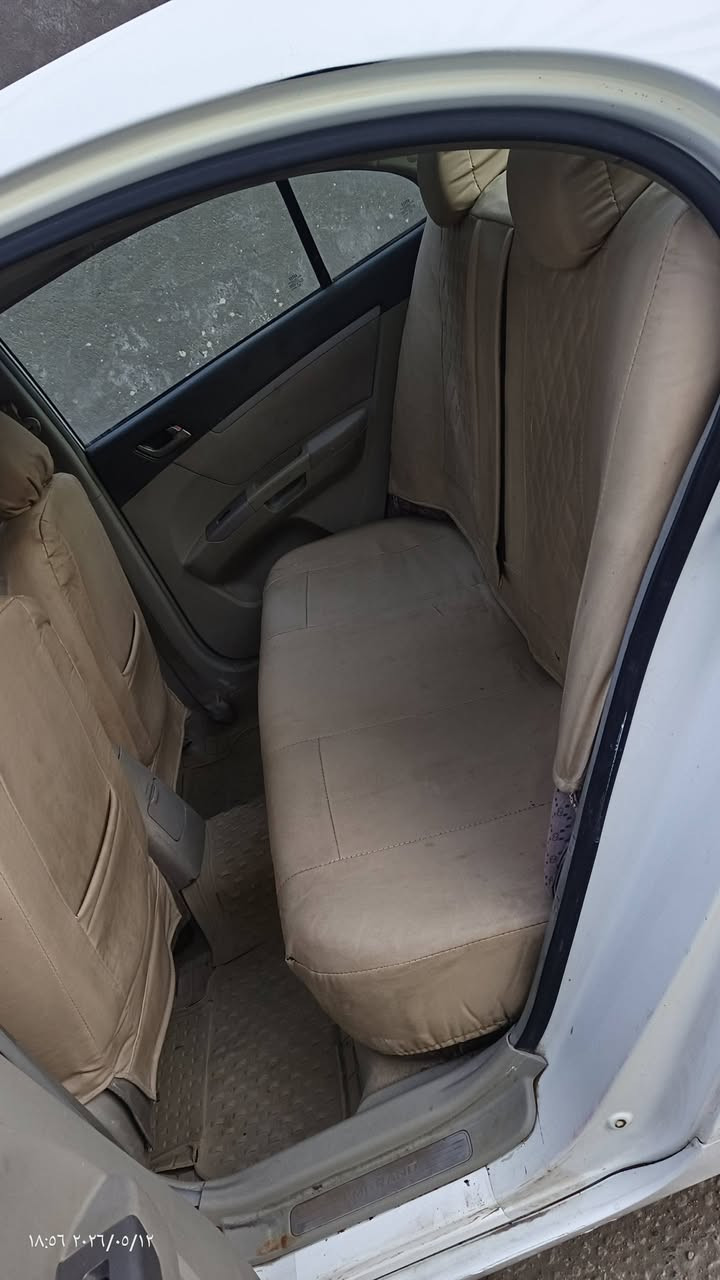سياره جيلي امي كراند C7
سنوية لل٢٧
المالك موجود
المحرك مكفول لا تنقيص لا تبخير
السياره نضيفه 
السعر 45 ورقة بي مجال بسيط 
العنوان بابل الحمزة الغربي 
***********
