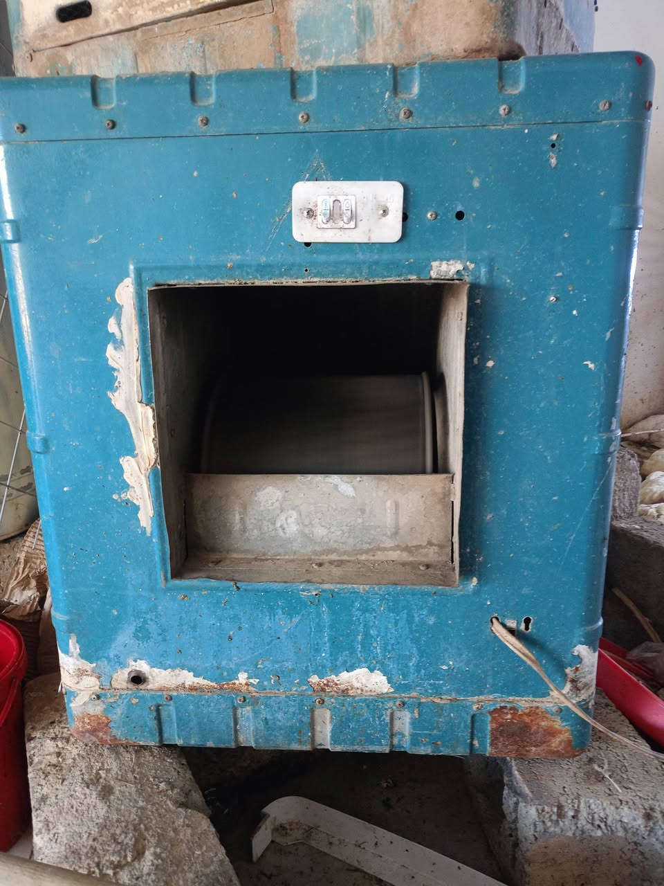 مبردات عدد 2 للبيع حجم كبير 
تواصل ***********
