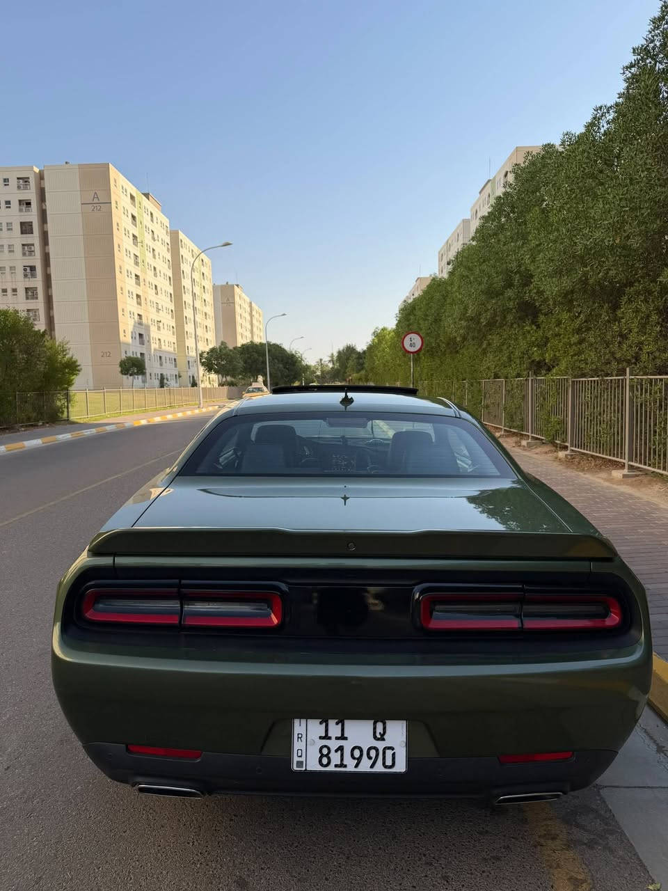 جالنجر 2022 GT Plus (جيتي بلسV6) سوبر تراك باك .. فوول أعلى فئه من النوادر .. لون مميز زيتوني
ماشيه 43 ميل
رقم بغداد (شبه مميز) ب اسمي
فتحة سقف(سلايد روف)
كشنات جلد وكنتاره حضن أفخم وأحدث شي
تدفئه وتبريد كشنات أمامي وخلفي
كشن كهرباء وخزن ميموري
ستيرن تدفئه وكهرباء وخزن
شفتات ستيرن
سوبر تراك باك
سستم صوت هارمن كاردن + دمام هارمن بالصندوك ( يعني اقوى شي واعلى مواصفات )
مري تعتيم
رادارات جانبيه + مري قلاب بالرجوع ونقطه عمياء وهيتر
رادارات خلفيه
شاشه جبيره كاربلي مفوله للأخير ومودات srt بلادي حالها حال الV8 كلشي بيها
دشبول جلد خياط وبطاين ابواب جلد 
بصمة تشغيل عن بعد وأبواب وصندوك ودخول ذكي
دبلات srt لون أصفر بلادي
فجوج كبير srt بلادي
عليها ويل نجمه خسفه قويه استيراد دبي مو تجاري وتخم تايرات سستم نفس النقشه الخلفي 315 والامامي 275(تايرات و وياله جدد شديتهن) 

السياره بيها نصبه تخبل وشرط بريحة الوكاله كلش حلوه ونشطه
حادث السياره امامي وتعديل الشاصي نفسه مسحوب راجع بلادي .. بيها صبغ بنيد وجاملغات أماميه وباب السايق والجهه العكس السايق الباب والجاملغ الخلفي فقط كلير توحيد لون بدون تصليح بدون ضرر .. مصلحه تصليح جناي متفتح بنيد يعني تبريد ثلج وانسه شي اسمه حماوه وسعر مناسب ماكو هيج سعر بموديلها ومواصفاتها والسياره اني جانيها وصارف عليها يعني نظيفه مرتبه مو واكعه
170 وبيها شي بسيط حك الجيه
مكاني بغداد
***********
