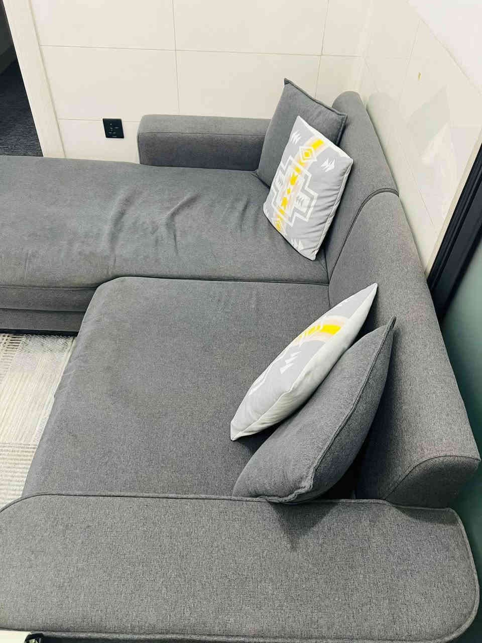 متوفر غرفه نوم كلش نظيفه وقناني غاز نظيفات ومولد 20 امبير يشتغل سويج وهندر وبعض الاغراض
متوفر واتس اب *********** لطفاً
