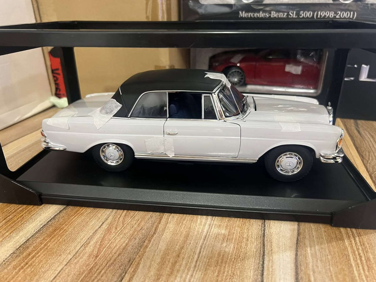 مساء الخير اصدقائي
1/18 
Norev 
Mercedes -benz 280ce

ابيض
السعر 130$


**إذا كنت صاحب هذا الإعلان وتريد حذفه لأي سبب، رجاءا أرسل رسالة إلى الدعم الفني**
