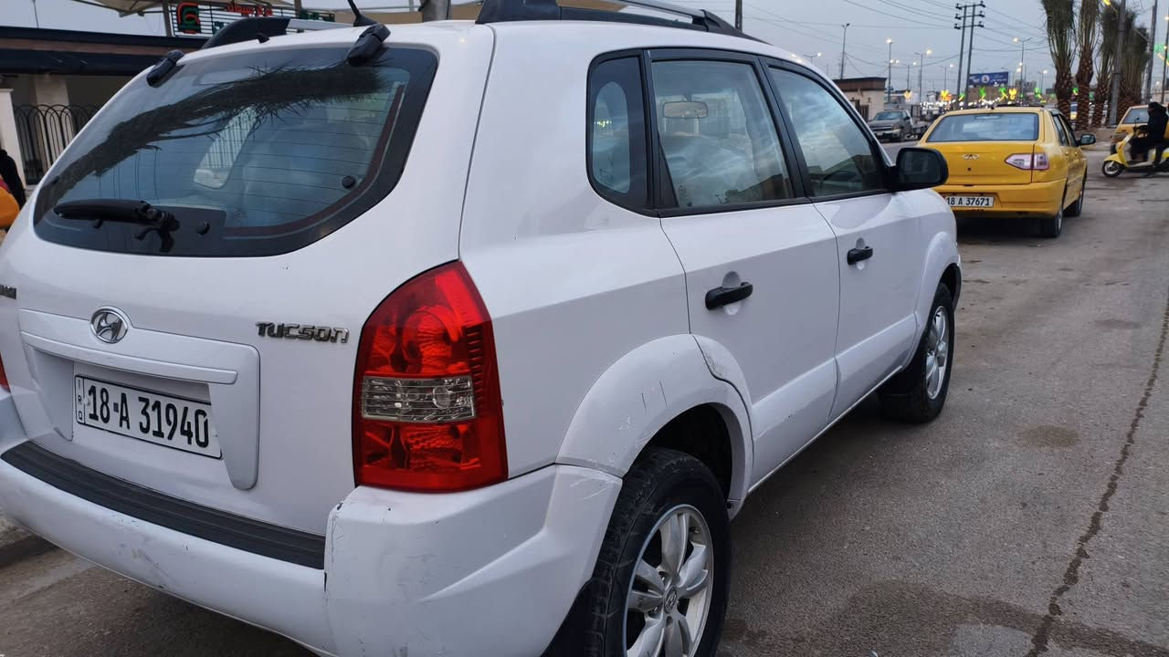 توكسان 2009
توكسان2009
خليجي رقم بابل دولي 
بسمي تحويل ثاني يوم سنويه ل29
تبريد حداديه مكينه كير مكفولات 
بيه شبر بل بنيد صبغ  وخسفه بل باب الباقي مكفول السعر125وبيه مجال العنوان كربلاء 
***********مكلف بل نشر
