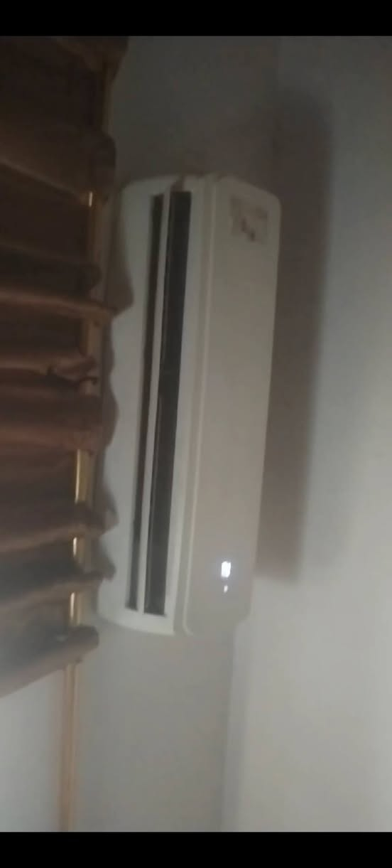 سبلت بانسونك بلادي فول نظافه منصوب حاليا  الظهر مجرش
بابل الحمزه الغربي
***********
