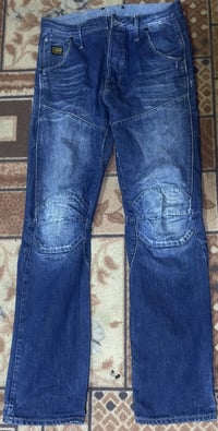 جي ستار • جينز اصلي • مقاس ٣٣/٣٢