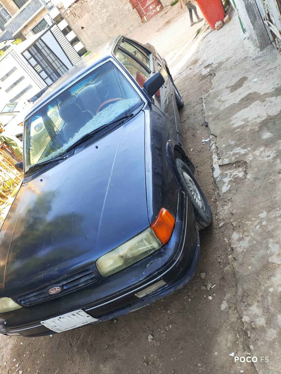 سلام عليكم رمضان كريم عليكم سياره كيا كبتل موديل 94 محور مكينه وكير كورلا السعر 25وبيها مجال مكان السياره الناصريه  قضاء الشطره مكلف بلنشر ***********
