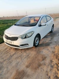 سيراتو 2014 بيها صبغ صفحه وجاملغين سعر 110 للاستفسار /07815181702