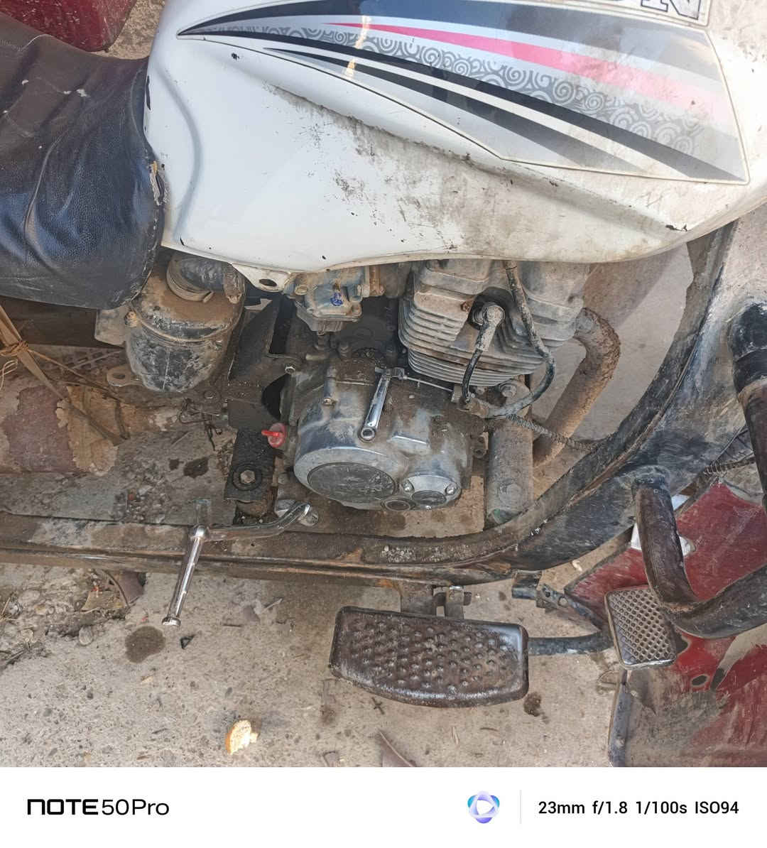 للبيع ستوته دايوان موديل 19 أوراق كامله سعره 850 مجال بسيط مكان ديالى المقدادية ناحية أبو صيدا 
رقم ***********واتساب فقط
