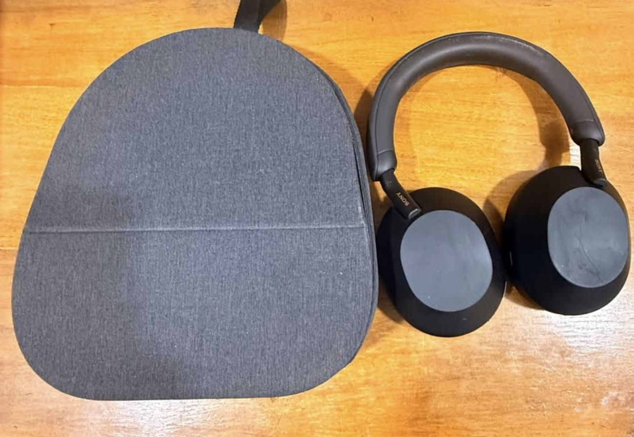 Sony WH-1000XM5 سماعة سوني
بسعر 250 الف قفل


**إذا كنت صاحب هذا الإعلان وتريد حذفه لأي سبب، رجاءا أرسل رسالة إلى الدعم الفني**