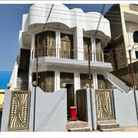 مشتملات عدد 4 للبيع المساحة 200م ٢ طابق ارضي و ٢ طابق اول جنس العقار م...