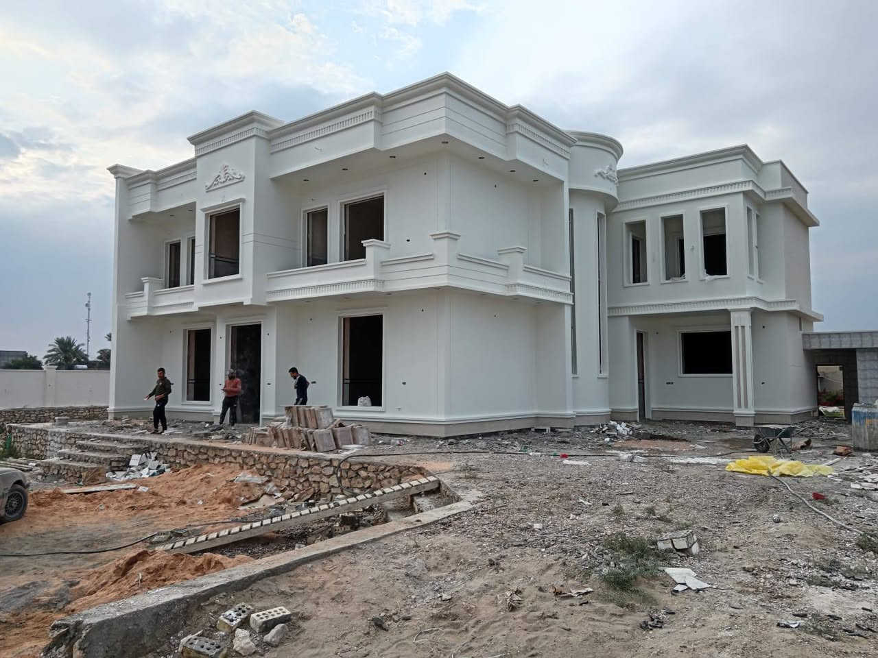 كادر لبخ ناعم خشن واجهيات درجة اولئ استلام مهندس اتصل ع رقم او راسلني خاص او واتساب 
***********
