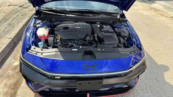 ألسلام عليكم 

للبيع  فقط 

ألنترا أن موديل 2024
ماشيه 13 الف بأسمي ألسياره 
حادثهه تبديل بنيد وجاملغ فقط
الدعاميه نفس اللون البنيد والجاملغ صبغ
مواصفات أل N معروفه تجي محرك 2000 توربو
فتحة سقف
سقف أسود
اناره داخليه ٢٤ لون
تحكم ستيرن نورمال وسبورت
تحكم دبلات نورمال وسبورت
ابواب بصمة
بصمة تشغيل 
شحن وايرلس
شاشة ايباد
كاميرا
نظام صوت _𝐁𝐎𝐒𝐒
اشارة ترحيب
اشارة مرايا
اوتو ستوب
نقطة عمياء
تحديد سرعه
تحديد مسار
رادار امامي 
رادار جانبي
رادار خلفي
حساسات جانبي 
حساسات خلفي
نظام _ 𝐍𝐎𝐑𝐌𝐀𝐋
نظام _ 𝐒𝐏𝐎𝐑𝐓
نظام _ N
كشنات  هيتر 

صندوق ذكي
لايتات ليد 3 عدسات
 برغي تجاري ممشدود بيهه كلا بلاد وشغل يخبل شرط
صور الحادث بالمنشور  
ألسعر 175 
 بغداد البلديات 
للأستفسار ألأتصال فقط  
***********
