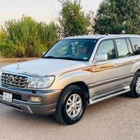 مونيكا • ٢٠٠٧ • غاز وبنزين