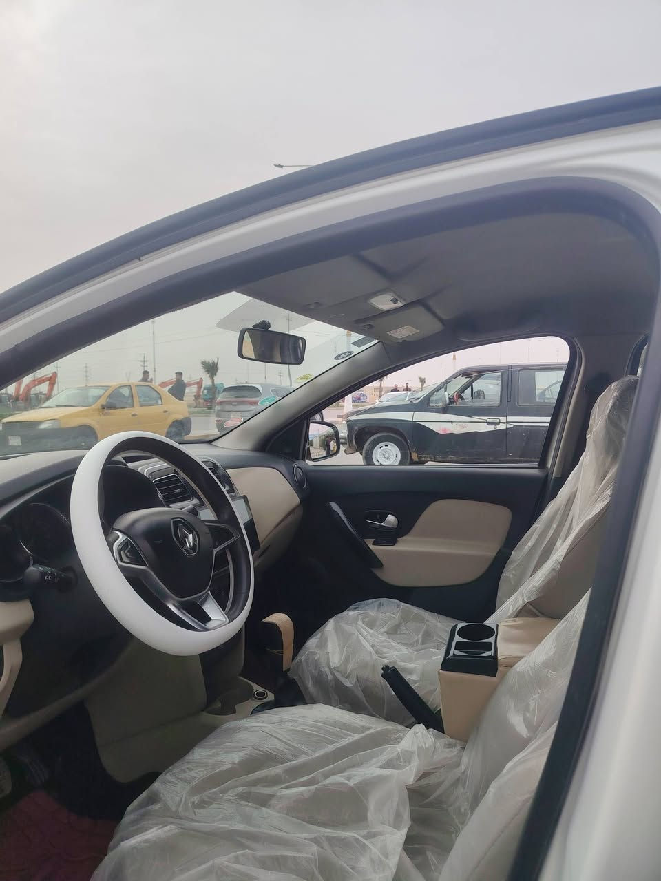 رينو سمبل ٢٠١٩
بيها بابين صبغ أثر شخط وجاملغ ووبنيد بدون تبديل
مكينه ١٦٠٠
كير ٤ نمر 

رقم جديد 

السياره جاهزه مابيها اي نقص 

مكانها السماوه

السعر 70 وبيها مجال


**إذا كنت صاحب هذا الإعلان وتريد حذفه لأي سبب، رجاءا أرسل رسالة إلى الدعم الفني**