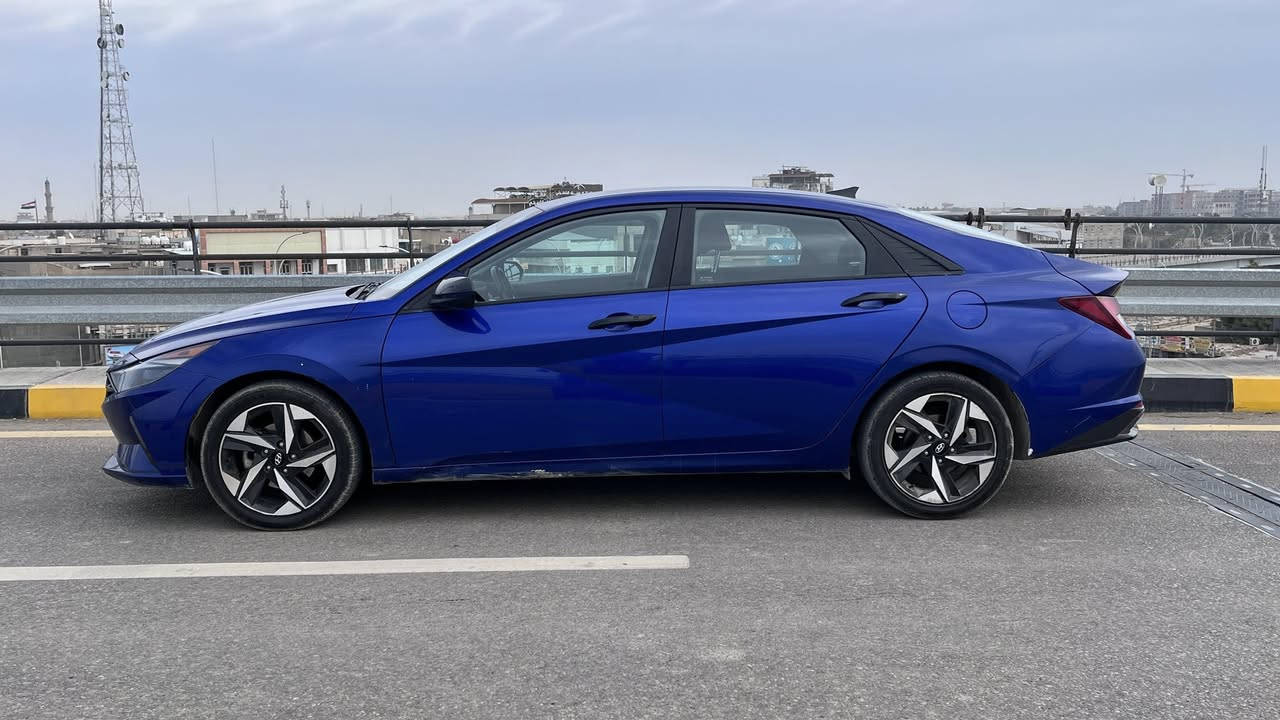 السلام عليكم
النترا 2023 وارد امريكي محرك 2000 دوش 
حادثها الجاملغ الخلفي والجاملغ الامامي وحافة البنيد بيها صبغ
مواصفات السياره 
بصمة 
رادار امامي 
رادار جانبي 
نقاط عمياء
رادار خلفي 
كشنات تدفئه 
شاشه كبيره
عدادات ديجيتل 
بصمة ابواب 
وضعيات قيادة 
السياره جاهزة على اخر حباية تجي تاخذ وتروح سعرها 142 وبيها مجال 
للتواصل ***********
