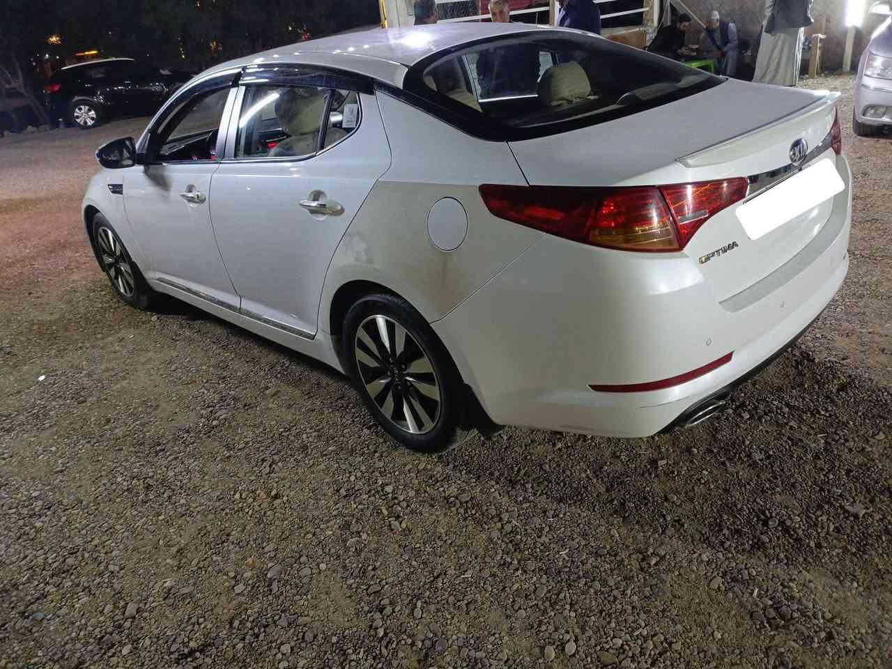 اوبتما  2013 خليجي
رقم بغداد الانكليزي تحويل مباشر
السياره فول مواصفات عدا البانوراما
ماشيه 247 
ضرر سياره فقط الجاملغ الخلفي
كير ومحرك كفاله من تبخير وتنقيص والك الفحص

السعر 128 وبيها مجال
***********
