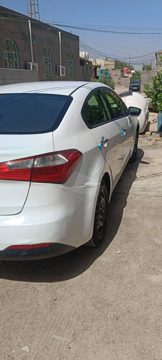 سيراتو موديل 14رقم بغداد بسمي كير مكينه كفاله اسياره بدون حادث فقط بنيد مبدل حداديه تبريد تخم تاير كله جديد ماتصرف عليه كلشي .*********** السعر 115
