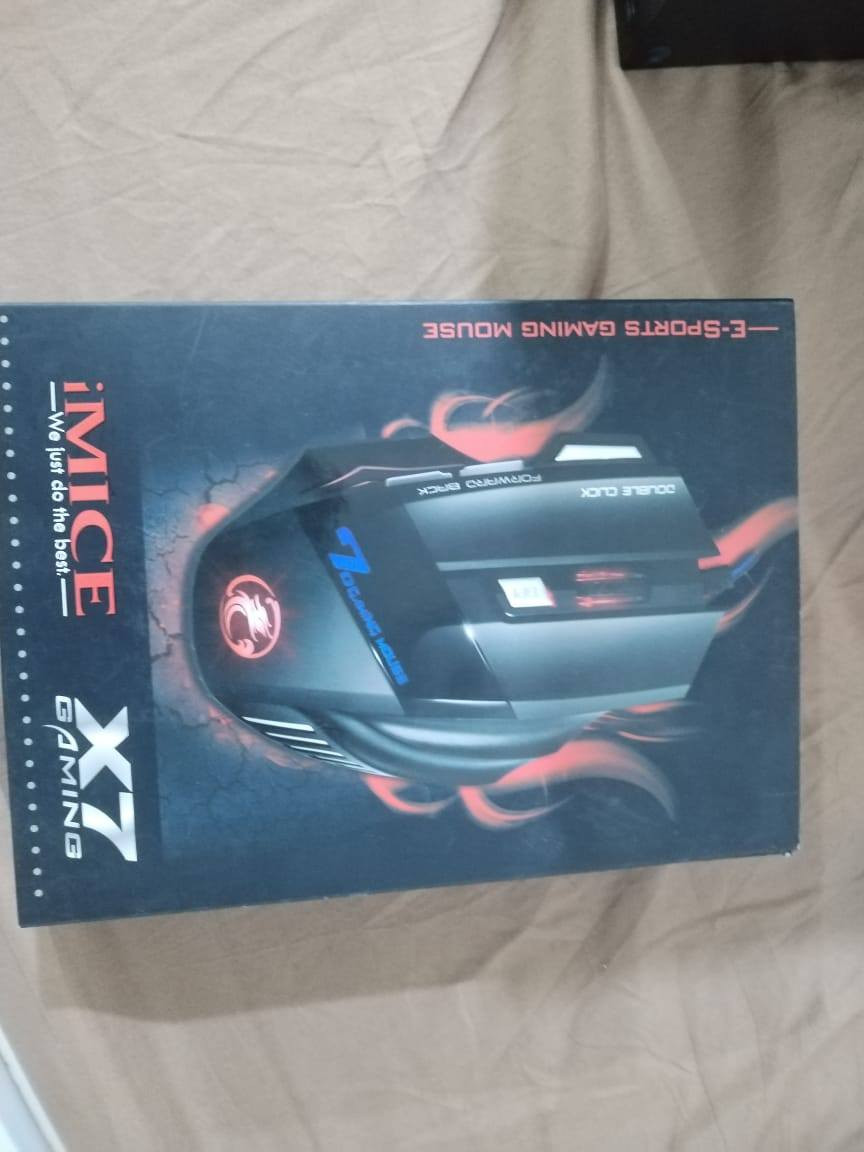 بكج كامل!!!
🎮 Xbox Series X
✔️ نظيف 100%
✔️ استعمال شخصي
✔️ ويا الكرتون الأصلي
✔️ يد أصلية
🎮 يد إضافية: GameSir G7 SE
✔️ استعمال قليل كلش
⚠️ بدون واير (يحتاج كيبل)
⌨️ كيبورد: Redragon Horus RGB
✔️ ميكانيكي
✔️ القطع قابلة للتبديل
✔️ كل القطع الاحتياطية موجودة
✔️ استعمال قليل كلش + كرتونه
🖱️ ماوس: iMICE X7
✔️ استعمال قليل كلش + كرتونه
✅ كل القطع بحالة ممتازة
✅ ما مفتوح ولا مصان
✅ استخدام خفيف
بالإضافة الى شاحن بطاريات وياهن بطاريتين🔋 
⚠️ ملاحظة: يد GameSir بدون كيبل
💰 السعر: 800،000 دينار

📍 الموقع: المثنى
📞  للاستفسار أكثر: واتساب ***********
