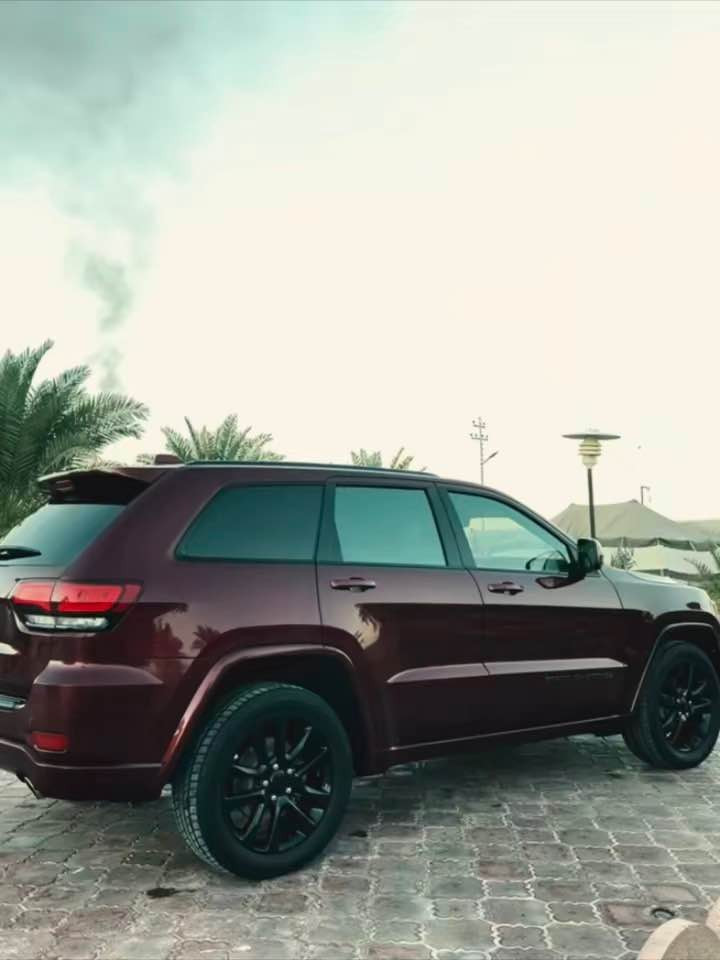 جيب شيروكي وارد امريكي موديل 2020 حادثها جاملغ وبنيد مكينة 6 سلندر ماشية 60 الف تحكمات ستيرن فتحة سقف كشنات كهرباء جنطة كهرباء هواي مواصفات ماذاكرهن رقم بصرة بسمنة مكانه البصرة /قضاء المدينة 

رقم الهاتف ‭0784 593 6816‬
السعر 255 بيها مجال حق جية Colombo, Sri Lanka
