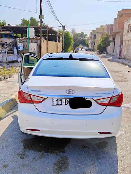 سوناتا 
موديل 2011
خليجي 2400
فول مواصفات  ماعدا البصمه
تشغيل عن بعد 
شفتات استيرن
تحكمات كامله
مري شفط
بنو رامه 
شاشه تاب اصليه 
تتفئه تبريد منضومه امامي خلفي جديده
حساسات خلفيه 
ارضيه جلد كريمي 
كامره خلفيه دواره
كامره اماميه مراقبه
لايت مع كشاف زنون اصلي
حداديه اماميه جديده كامله
محرك بدون تبخير وناعم 
كير كذالك
السياره من داخل كلش نضيفه
رقم بغداد مشروع وطني وبسمي 
سياره مكفوله من حادث 
بيه طخه بجاملع الخلفي صغيره ومصبوغ ويبه طخه
بجاملغ الامامي عكس السائق واضح بصوره 
الي يحب يجي ويشوف افضل 

سعر 135 وبيه مجال 
***********
