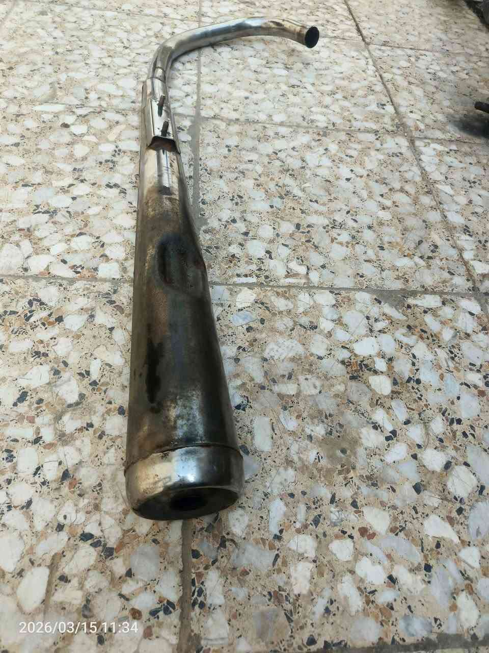 سلام عليكم شباب هاذه تانكي نامي شلامجه بلادي اصفر وصالنصه هم بلادي للبيع كلهن قيم وخذهن العنوان ناصريه حي الشهداء رقمي ***********
