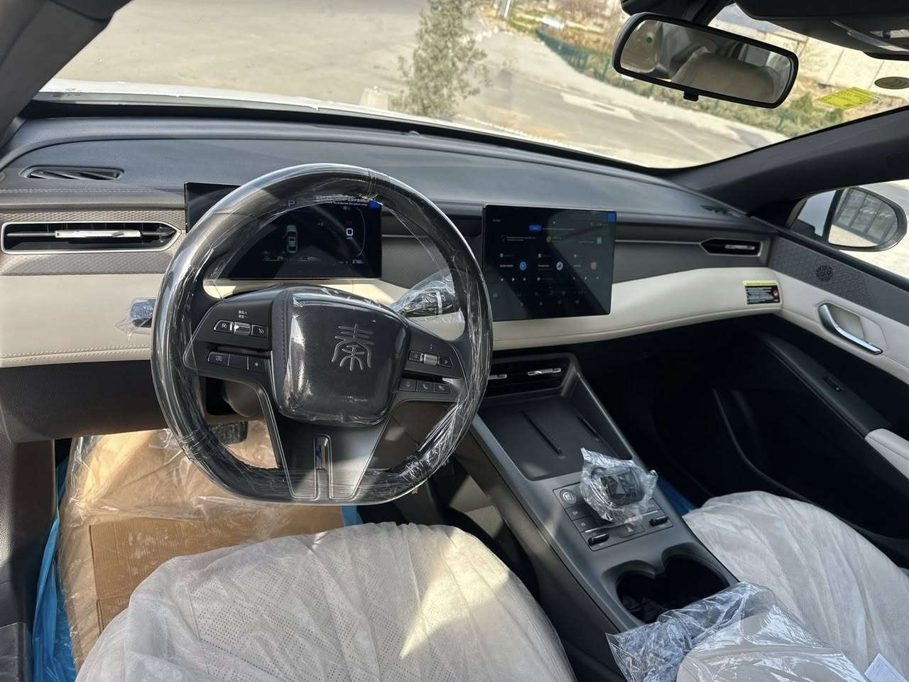 سلاوى خواتان ليبيت 
BYd 
quin plus 2025
كوين پله س 
ناو زه رد 
ويل كروم 
جوانكارى بو كراوه 
گاعيم بو كريوه 
ته نها ١٠٠٠كم روشتوه 
كاتى نه شكاوه 
٣ مانگ كاتى له گه له 
شوين سليمانى 
***********
