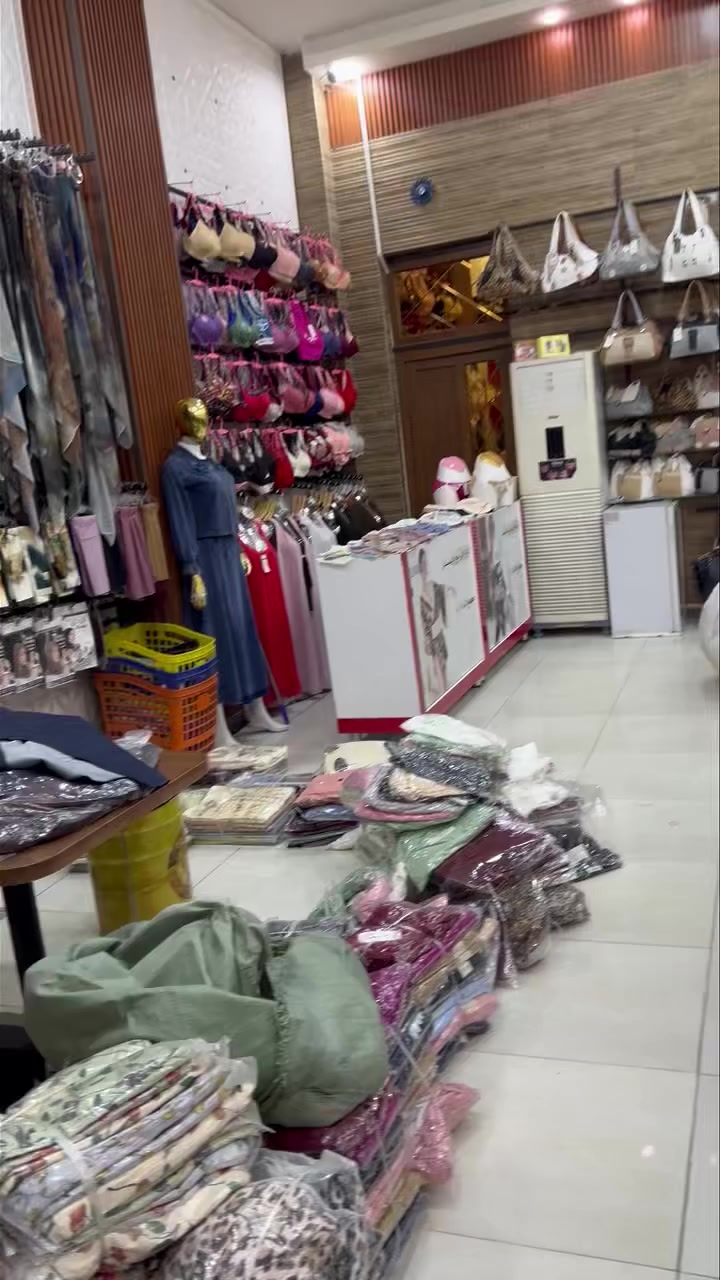 العيد بلش ويانه كلشي جديد والترند💛🧡

 إطلالة عيد رقية بكل معنئ الكلمة 🤎🧡


**إذا كنت صاحب هذا الإعلان وتريد حذفه لأي سبب، رجاءا أرسل رسالة إلى الدعم الفني**