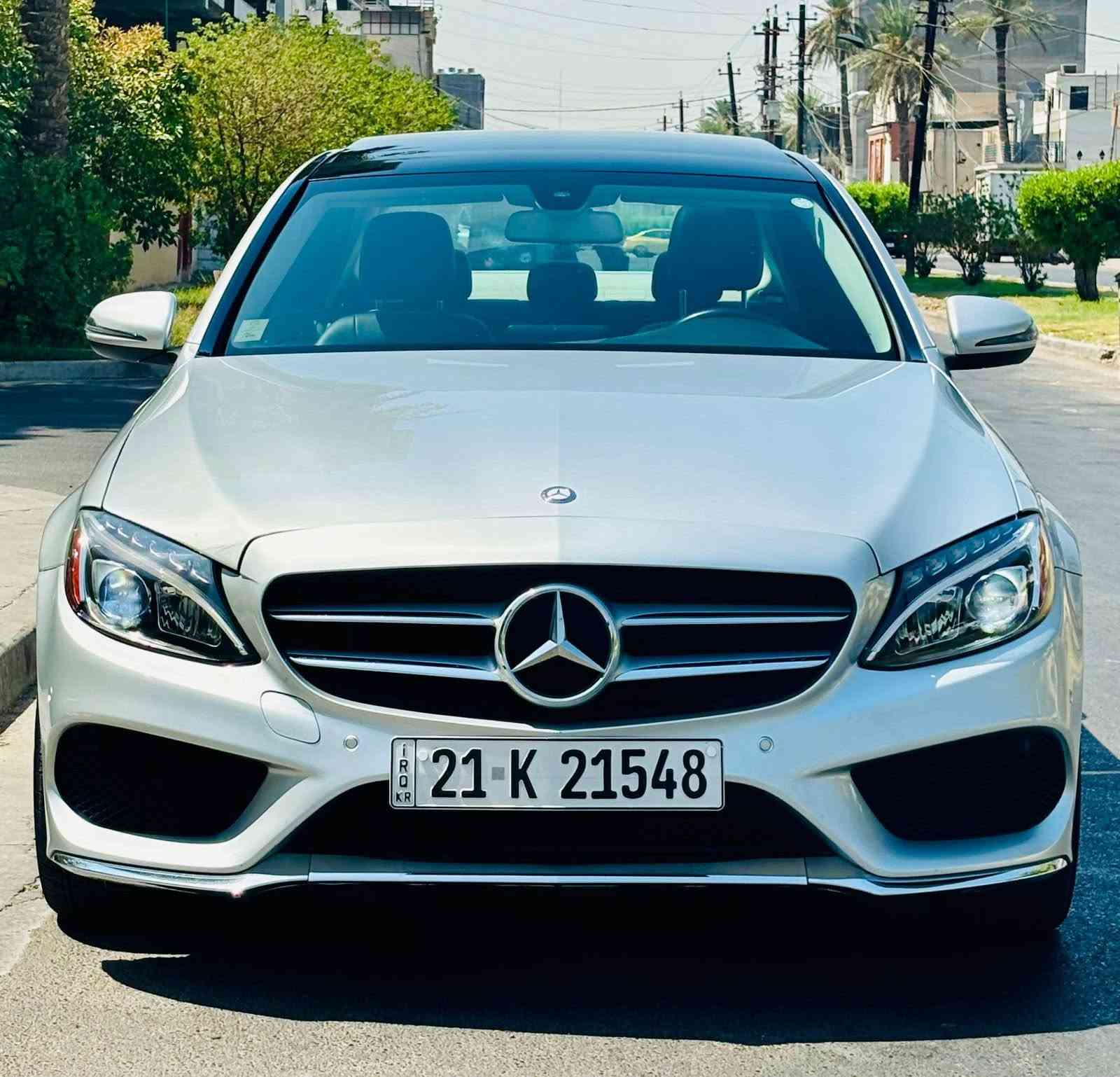 السلام عليكم 
مرسيدس c300 موديل 2017
ماشيه 53 الف وارد أمريكي فول 
(رقم سليمانيه باسمي تحويل ثاني يوم)
مواصفاته :- بنوراما - خمس بصمات - لايت امامي زينون - لد امامي خلفي - كامره خلفيه دواره -ويل حجم 18- نضام ترحيب -مودات قياده - مقاعد اماميه كهرباء - رادار امامي خلفي جانبي - تحديد مسار - ستيرن كهرباء 
سياره كلش جديده او حلوه او بدون اي نقص صور حادثه موجوده بل منشور بيه نص بند صبغ او نص جاملغ او جوه المرايا باب السايق ايرباك ستيرن او برده راجع سستم شرط او ع فحص او بيه سونار يم قحطان الصفار و بدي كار  
مكان السياره المنصور 
السعر( 20.500$) 
***********
