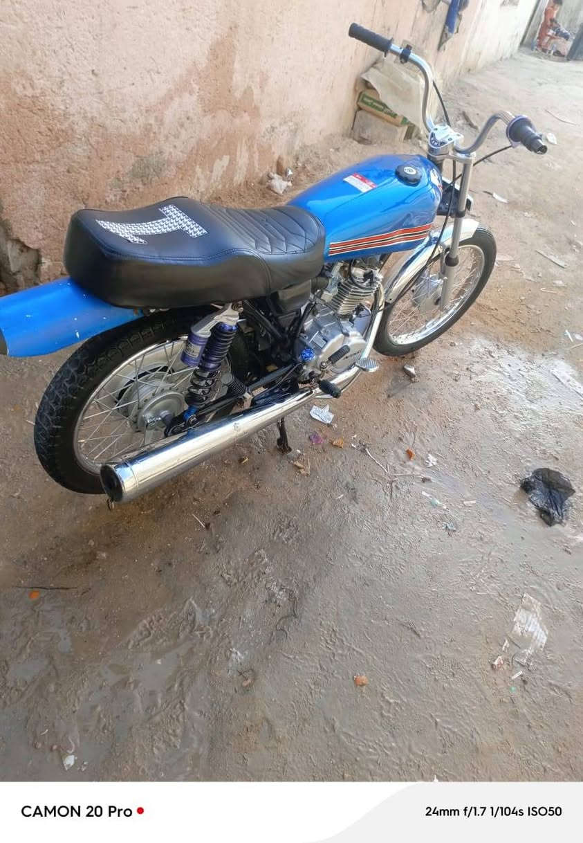 سلام عليكم دراجه نتنس تعمير 26  محرك لو24 لو25 مامفتوح  وكيلها لعارضي (س ع ر )800 وبيه مجال لطيبين *********** وتساب وخاص مفتوح
