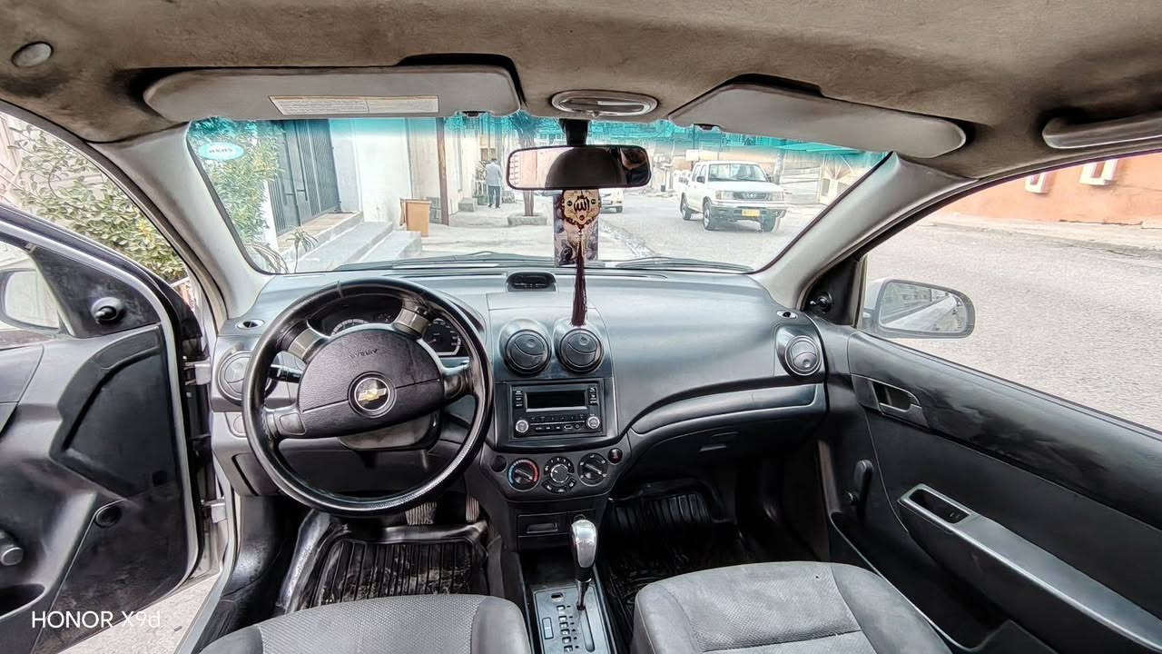 ئـەڤـیـۆ ۲۰۰۹ مـەکـیـنـە گـەورە ، دوو پـارچـە بـۆیـاخی هـەیـە بـۆنـیدوو چـەمـلـەغ ، سـەنـەوی ٥ مـانـگـی مـاووە ، غەرامـەو دارو بەردی بـەشـەرت ٦۳ گەڵاو مامەڵە
***********
