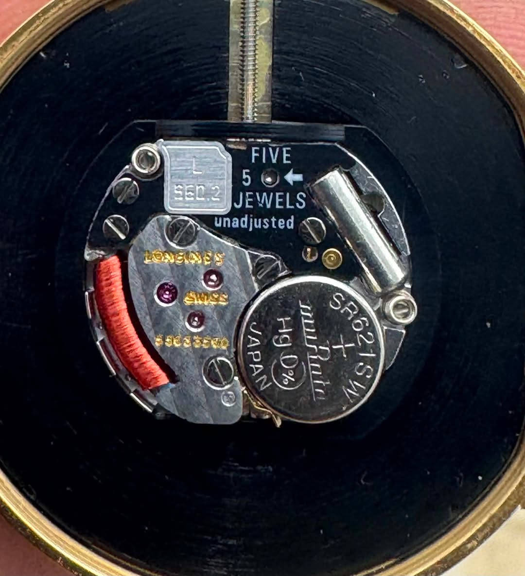 النوع :  Longines
منشأ المكينه : 🇨🇭🇨🇭سويسري
قياس المينا :36mm
تولد الساعة : 1980 
المحرك :كوارتز 🔋 
المينا :بالون الذهبي 
الحاله : فنتچ نظافه مقارنة بالعمر نظافة 100%‎
الخاصيه1 :تصميم نحيف ( قشطة)
الخاصيه2 : مؤشر Baton (يعني ابدال الارقام خطوط)
الخاصيه3: شكل مميز للساعة(التلفاز)
الخاصيه4 :  طلاء ذهب 20 مايكرو
ملاحضات : جميع القطع اصلية💯
ملاحضات2: السير مستبدل 

السعر :  200$💰


**إذا كنت صاحب هذا الإعلان وتريد حذفه لأي سبب، رجاءا أرسل رسالة إلى الدعم الفني**