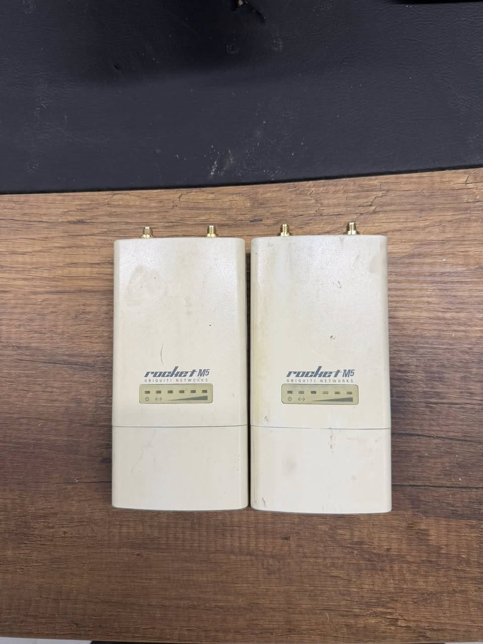 توفر لدى مكتبنا 
ميموسا 24 v سعره 320 مع المحولات 
روكت xw سعره 90 الف
912 سعره 35 الف
سكتر ubnt 120 سعره 55 الف
سكتر 90 ubnt سعره 55 الف 
ارنب اومني مايكروتيك سعره 35 الف
يوجد لدينا توصيل لكافة المحافظات 
***********
