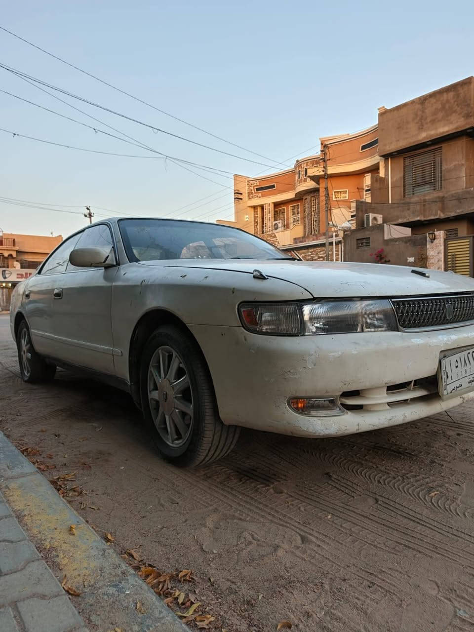 سلام عليكم
شيزر رقم نجف مكفولة من الكص والنقل كير مكينه جدد 
حداديه جديده تخم تاير كهربائيات كله شغاله  غرفه جديده
العنوان نجف السعر مناسب 37 وبيه مجال رقم ***********

