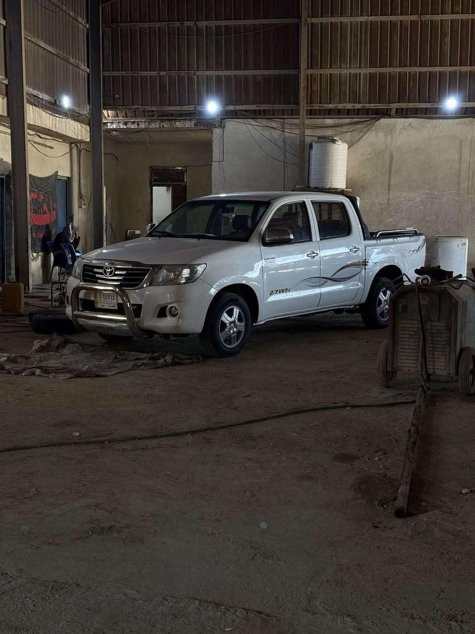 سلام عليكم هايلوكس 2013 شاصي 12          /***********/***********/
